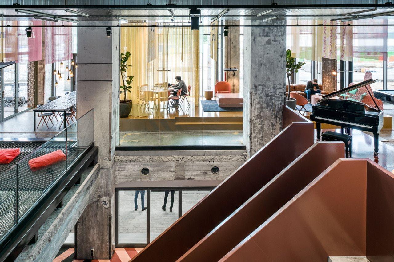 Hotel The Social Hub Maastricht Esterno foto