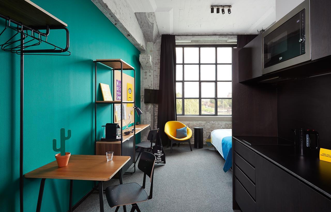 Hotel The Social Hub Maastricht Esterno foto