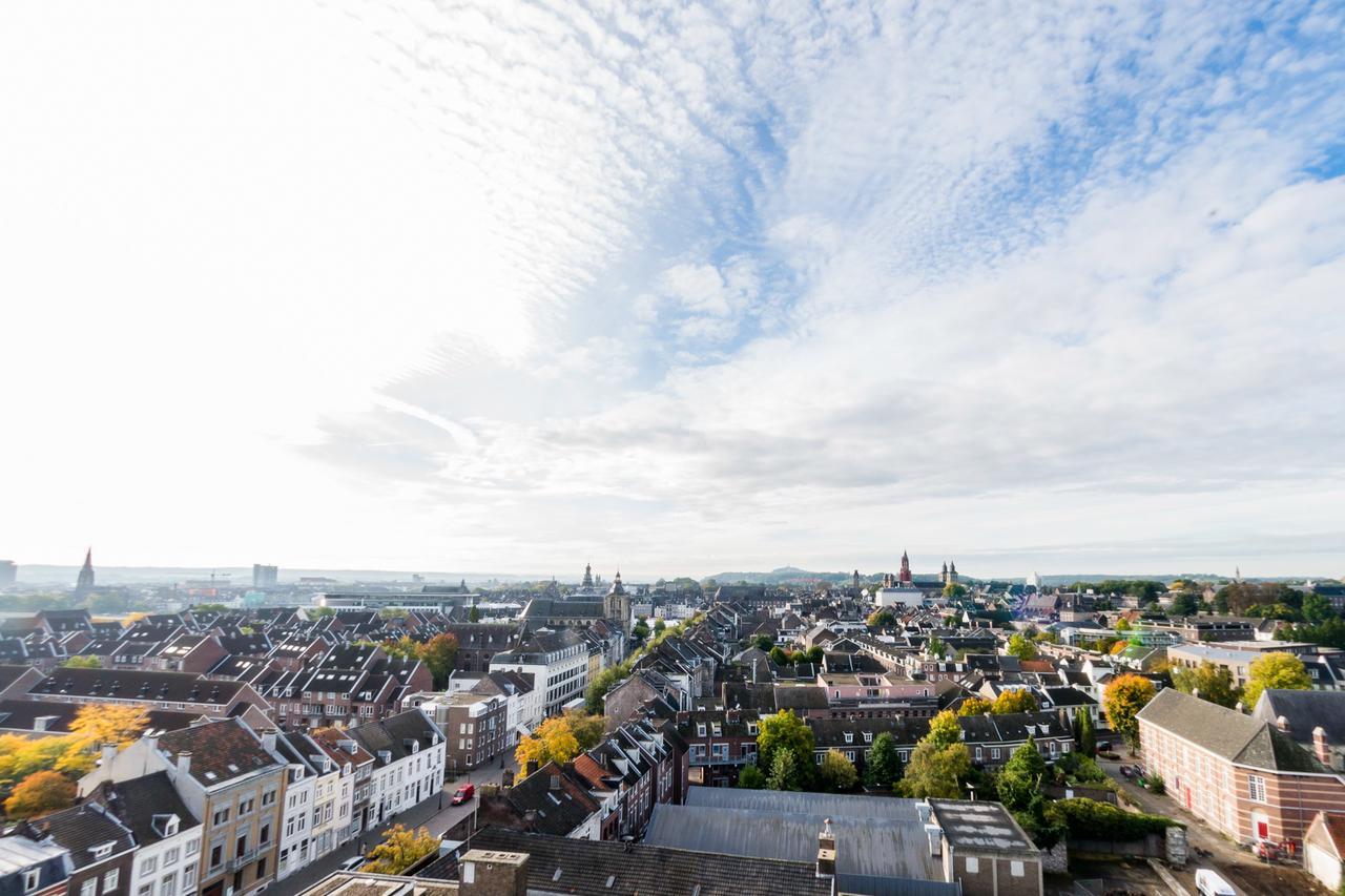 Hotel The Social Hub Maastricht Esterno foto