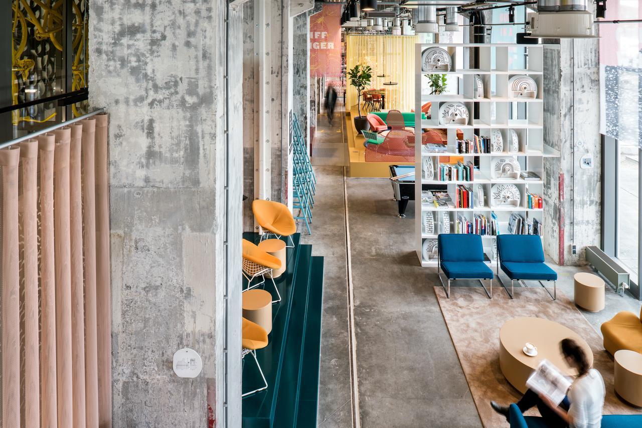 Hotel The Social Hub Maastricht Esterno foto