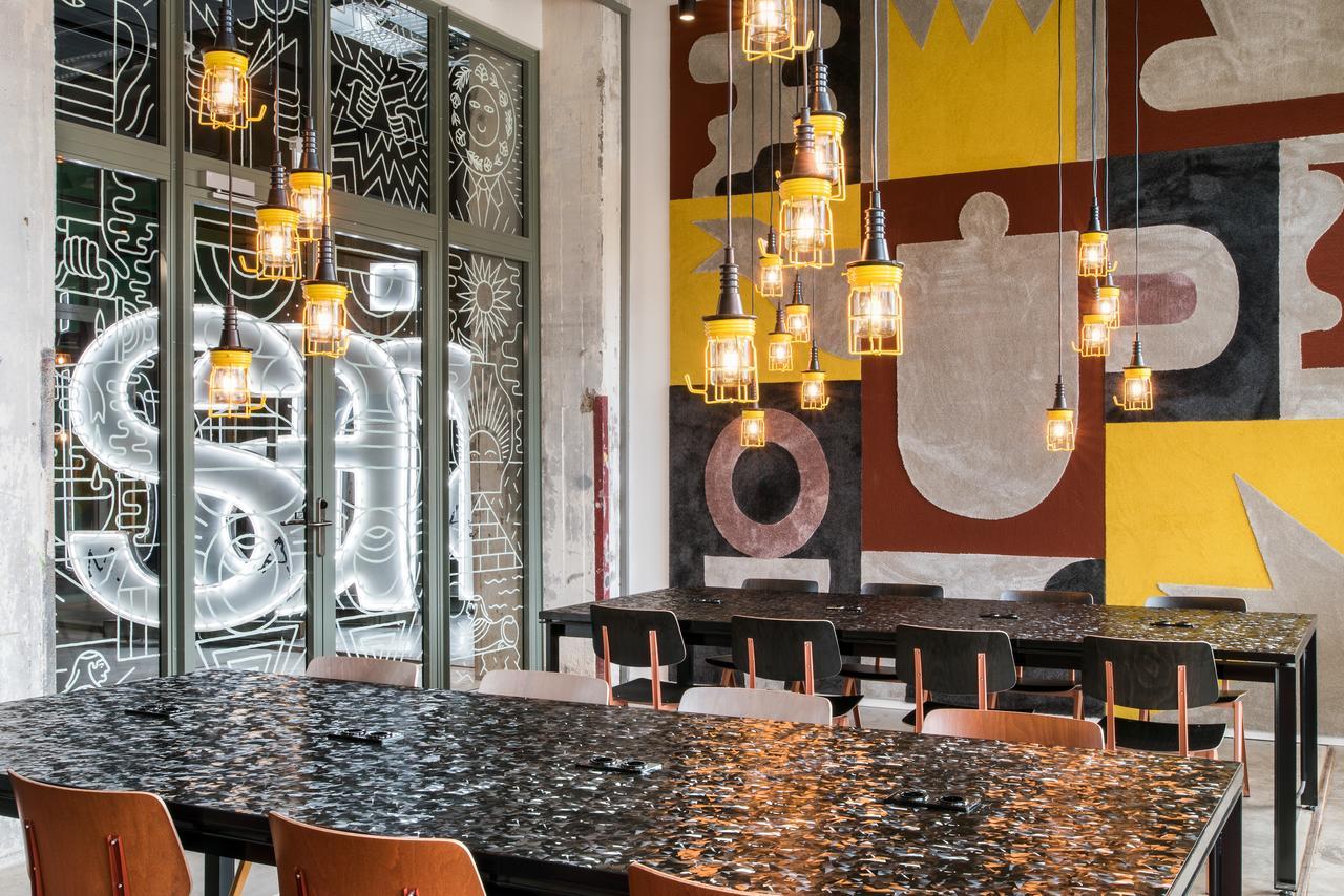 Hotel The Social Hub Maastricht Esterno foto