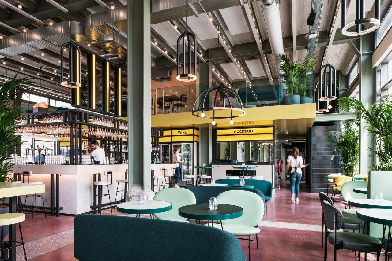 Hotel The Social Hub Maastricht Esterno foto